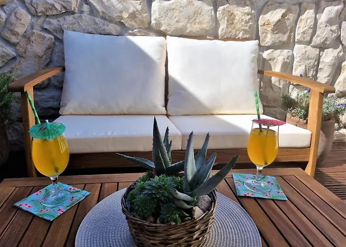 New Villa In Old Center - Pag